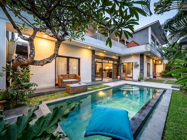 Berawa Family Villa — 3-bedroom villa with private pool in Berawa Canggu Bali