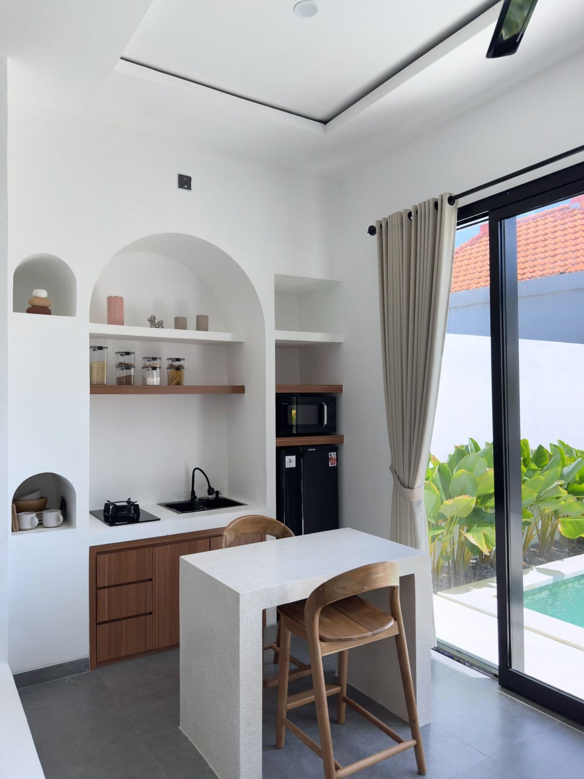 Canggu 1BR villa — pool